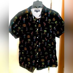 Black design short sleeve